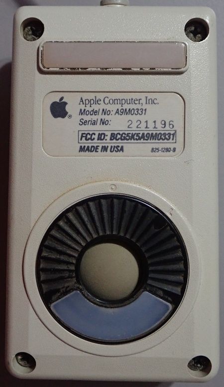 Apple Desktop Mouse 1.jpg