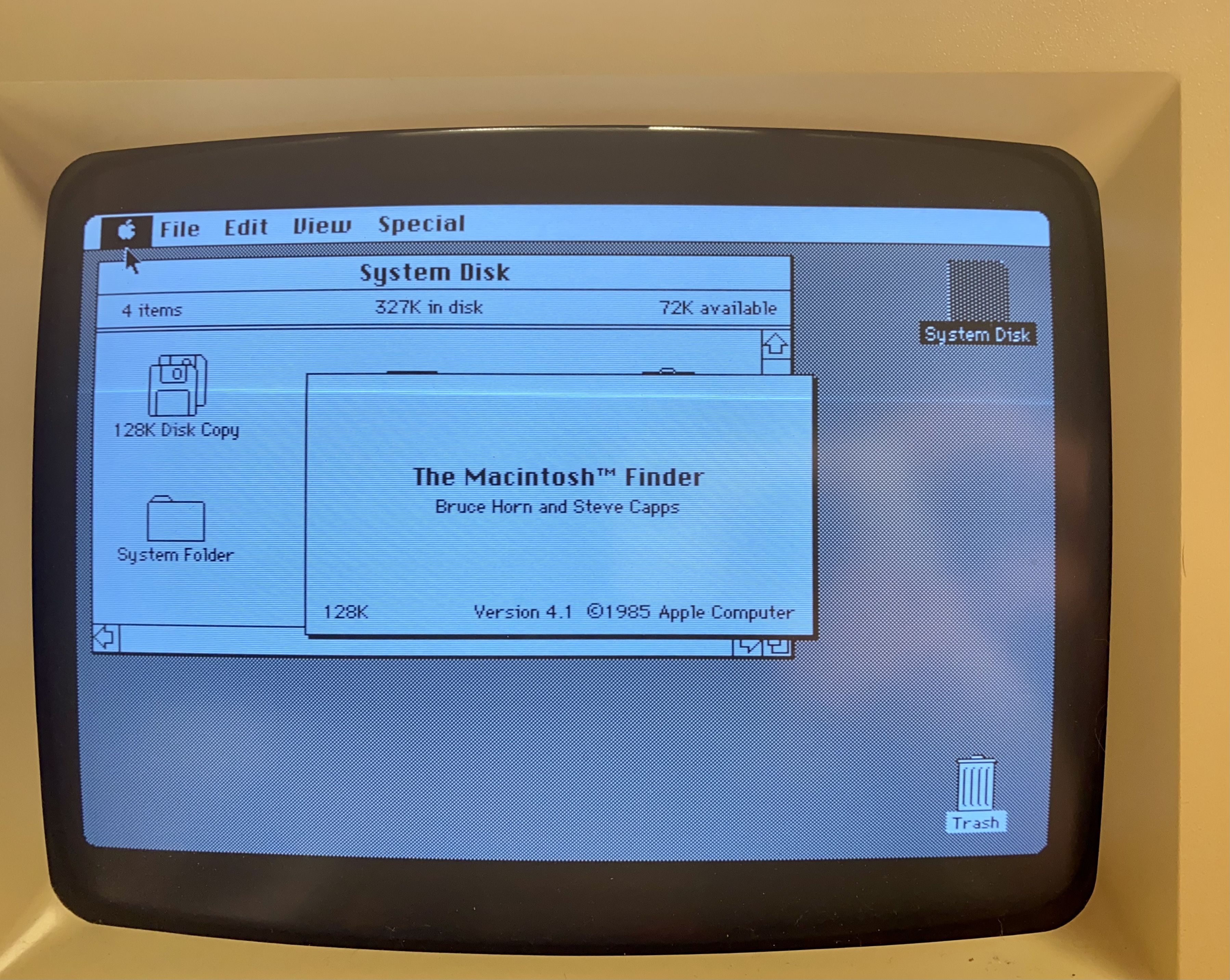 Macintosh 128k w/ 4MB & SCSI expansion - flaky | TinkerDifferent