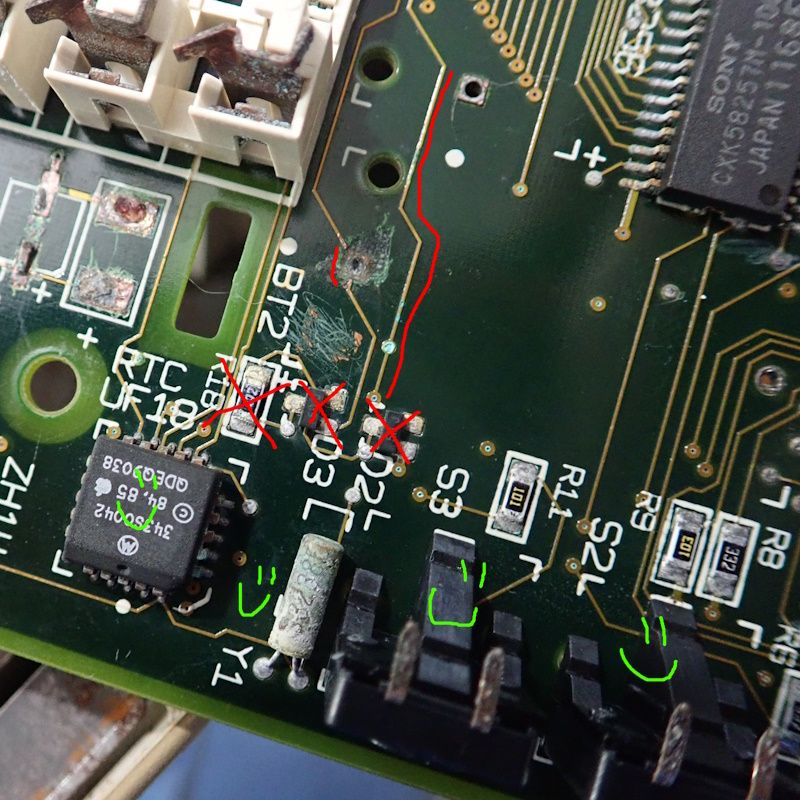 Bad traces and components vs good.jpg