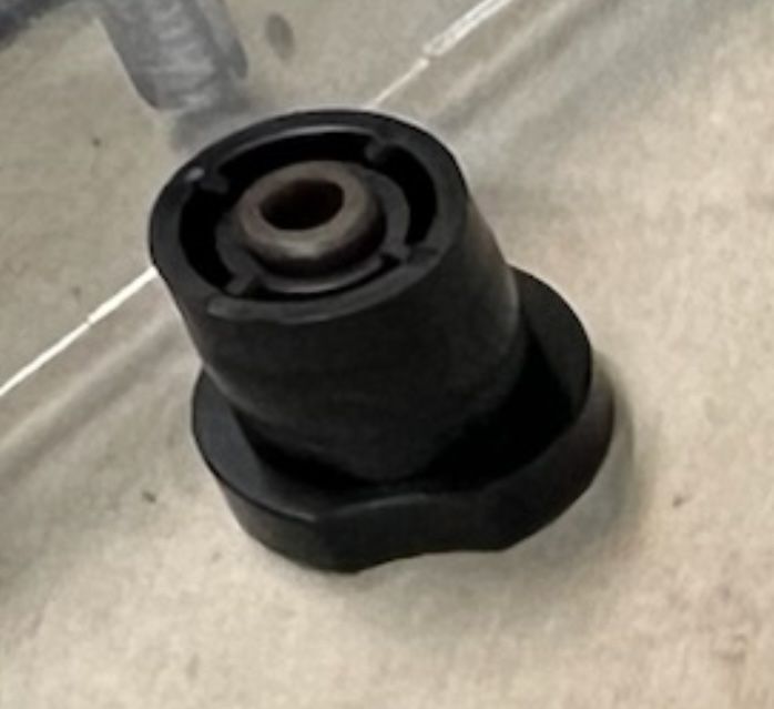 Broken tape capstan.jpg