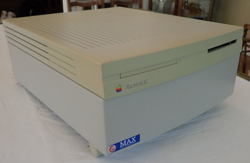 Macintosh LC with DGR Technologies Max.jpg