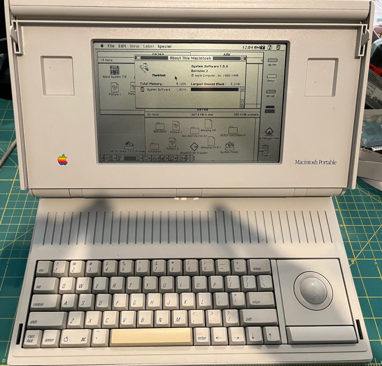 Macintosh Portable Borgmac.jpeg
