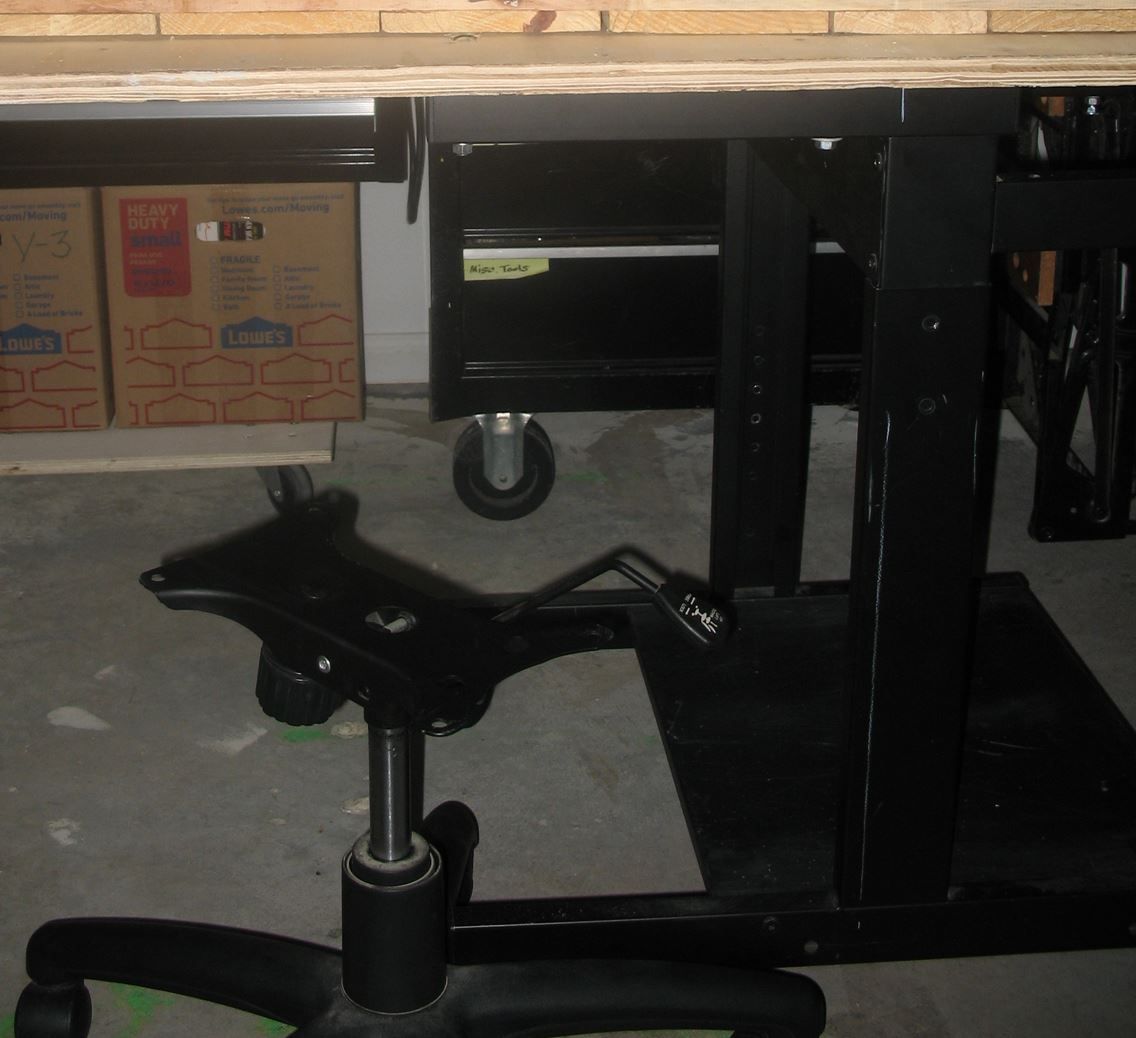 Rolling_Printer_Stand-Converted-Rolling-n-Standing_Equipment-Computer-Station.JPG