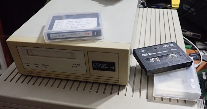 Tape backup.jpg Tape backup.jpg