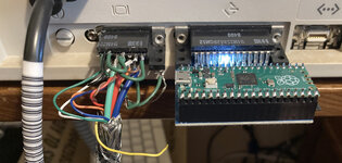 db15VGA-04works.jpg