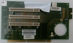 C600_hyriser00.jpg C600_hyriser00.jpg